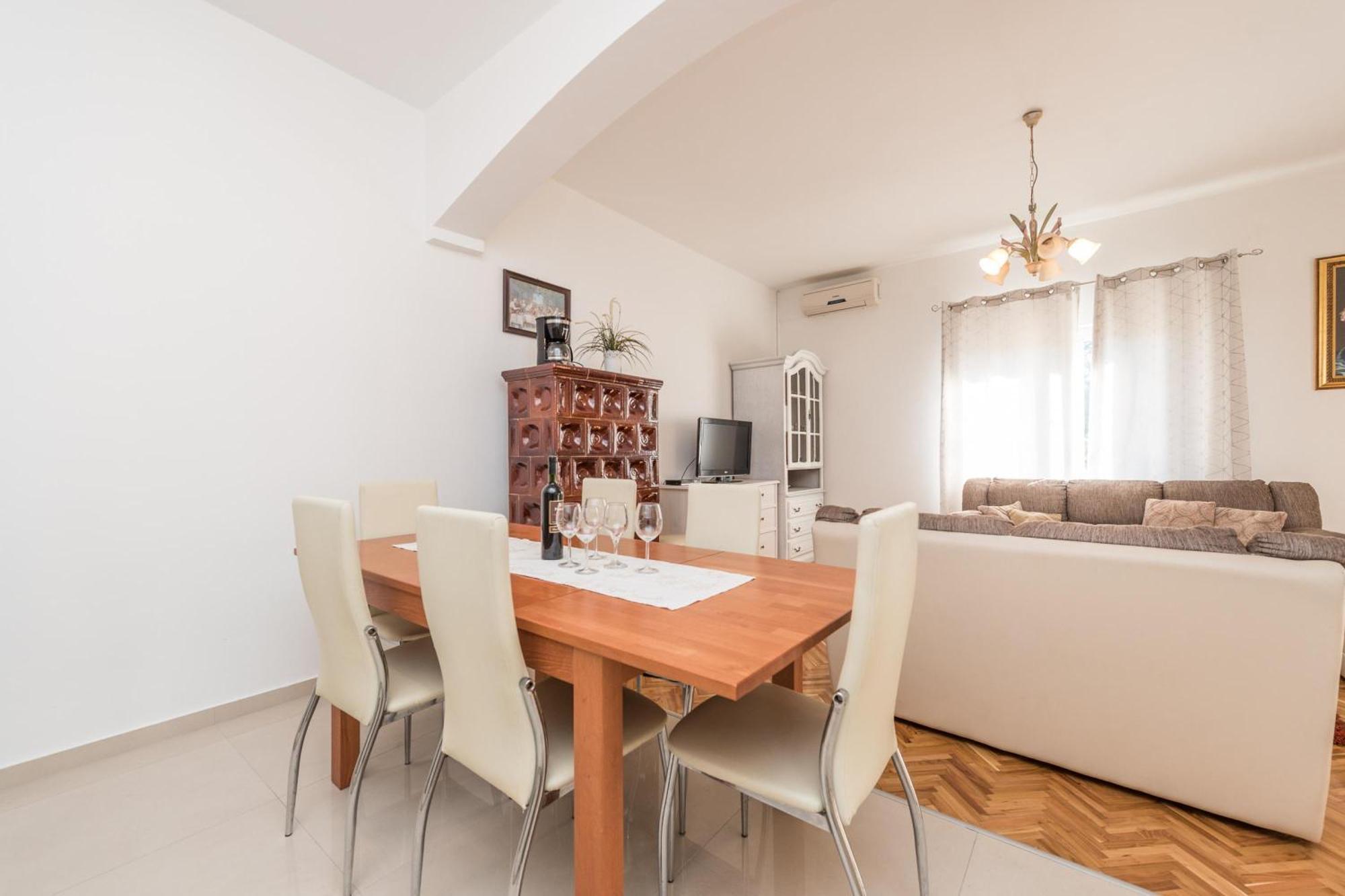 Family Friendly Pool House Ana - Happy Rentals Bibinje Εξωτερικό φωτογραφία