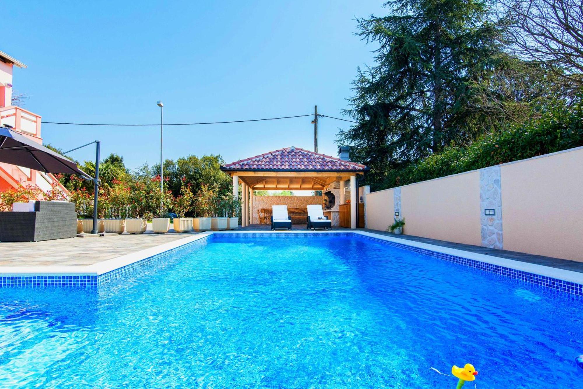 Family Friendly Pool House Ana - Happy Rentals Bibinje Εξωτερικό φωτογραφία